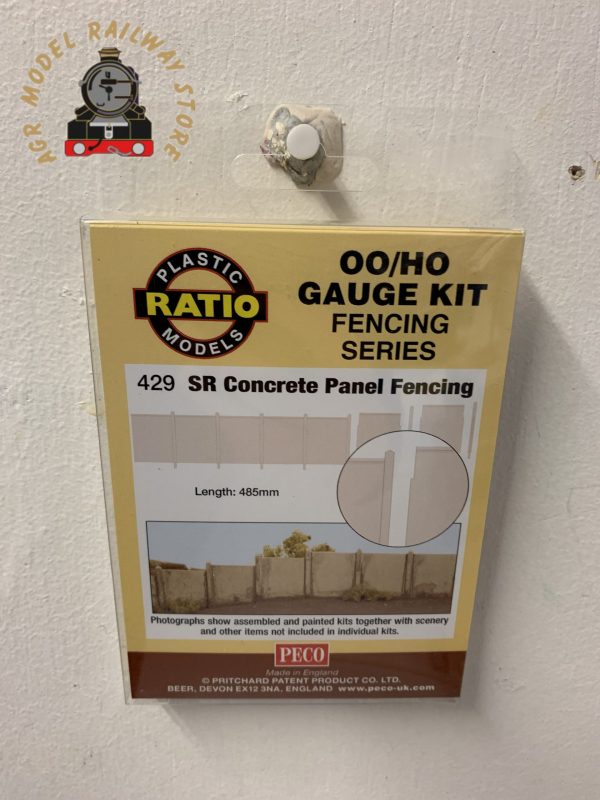 Ratio 429 Southern Concrete Modular Fencing Panels - OO Gauge