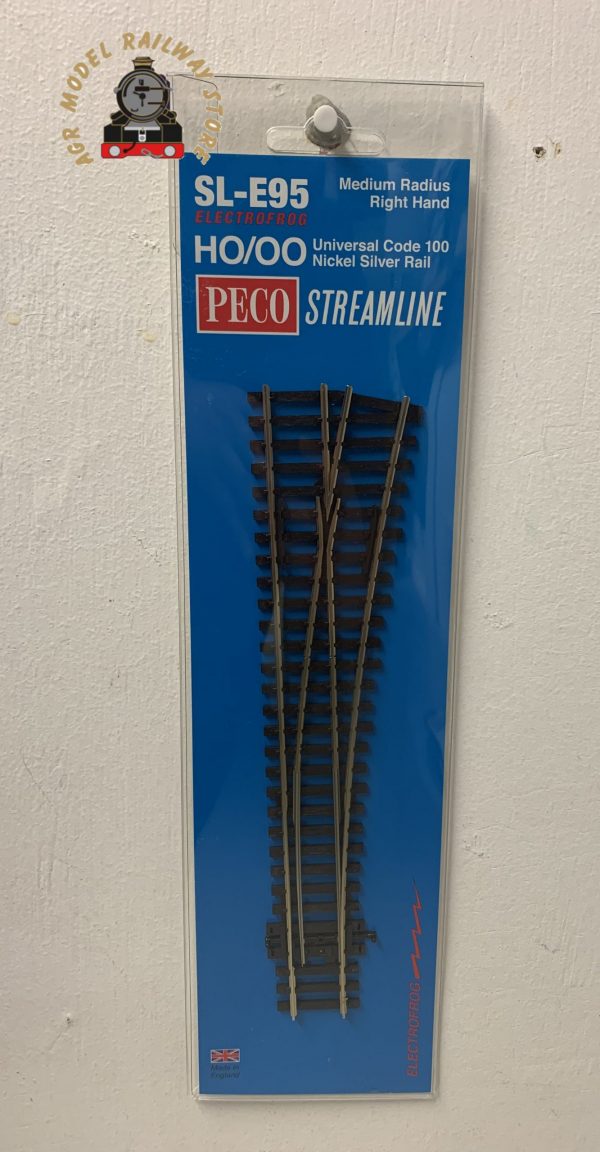 Peco SL-E95 Code 100 Electrofrog Medium Right Hand Point - OO Gauge