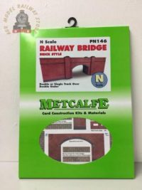 Metcalfe PN146 N Scale Railway Bridge in Red Brick - N Gauge