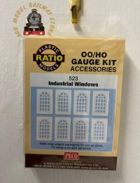 Ratio 523 Industrial Windows ( White x8 ) - OO Gauge