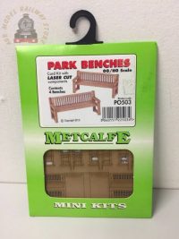 Metcalfe PO503 Park Benches - OO Gauge