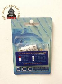 DCC Concepts DCG-RGBHBFOO Roller Gauge with Handle OO Scale 16.5mm Bullhead (2)