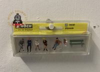 Noch 15530 Seated People (6) and Bench Figure Set - HO / OO Gauge