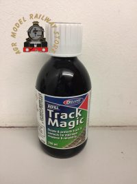 Deluxe Materials AC-26 Track Magic Refill (250ml)