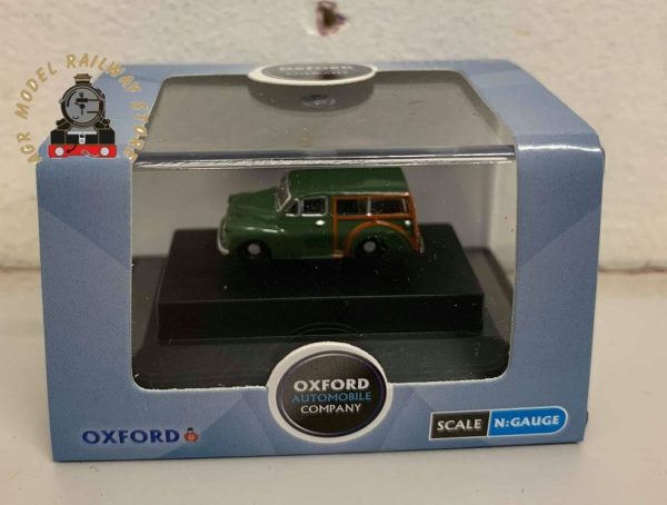 Oxford Diecast NMMT008 Morris Minor Traveller Almond Green (Dot Cotton)