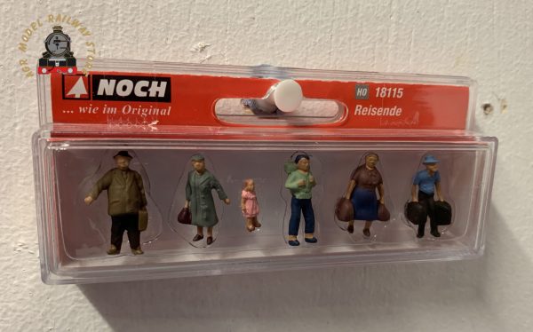 Noch 18115 Pedestrains with Luggage (6) OO/HO Scale