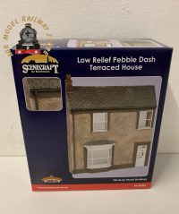 Bachmann 44-0203 Low Relief Pebble Dash Terrace House OO Gauge
