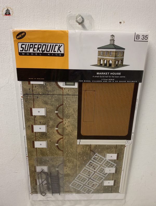 Superquick B35 Market House - OO Gauge Card Kit