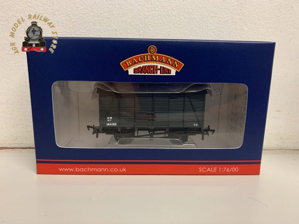 Bachmann 38-083A OO Gauge 12 Ton Southern 2+2 Planked Ventilated Van GWR Grey