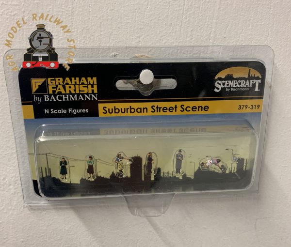 Graham Farish 379-319 N Gauge Suburban Street Scene