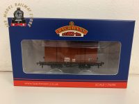 Bachmann 38-871 OO Gauge BR 12T Vanwide Ventilated Van BR Bauxite Late VANWIDE