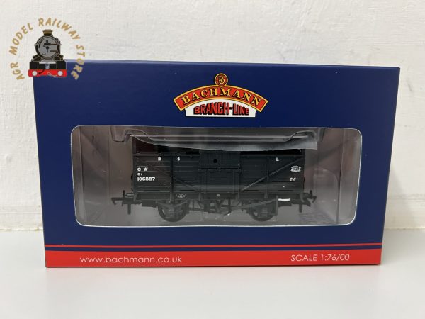 Bachmann 37-711D OO Gauge 8 Ton Cattle Wagon GWR Grey