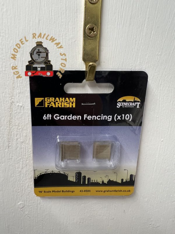 Graham Farish 42-0505 6' Garden Fencing (x10)