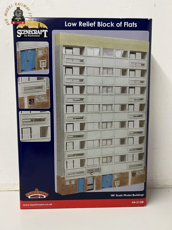 Bachmann 44-212B OO Gauge Low Relief Block of Flats