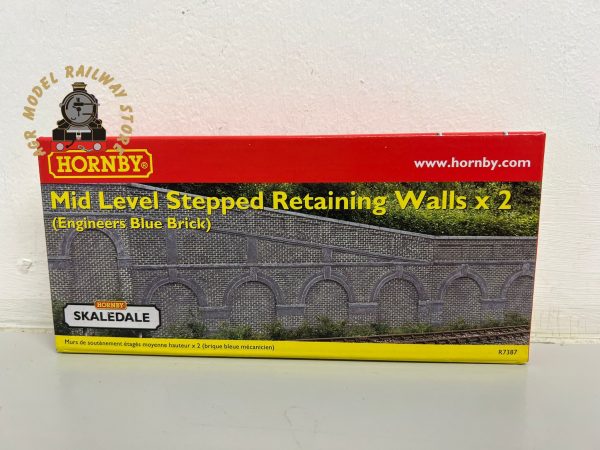 Hornby R7387 OO Gauge Mid Stepped Arched Retaining Walls x2 Engineers Blue Brick