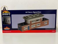 Bachmann 44-064 OO Gauge Art Deco Signal Box