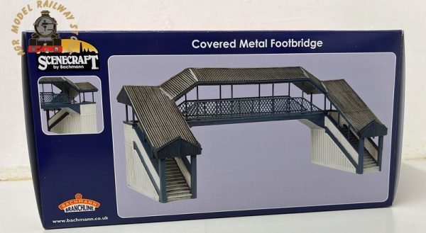 Bachmann 44-020B OO Gauge Covered Metal Footbridge Blue and Cream