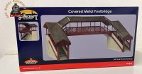 Bachmann 44-020R OO Gauge Covered Metal Footbridge Red and Cream