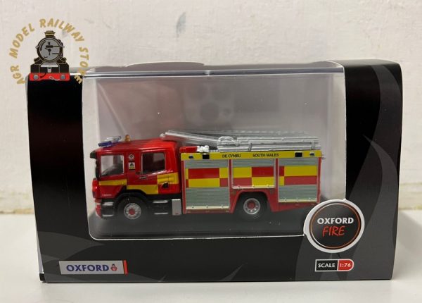 Oxford Diecast 76SFE012 Scania Pump Ladder CP28 in South Wales Fire & Rescue red