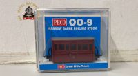 Peco GR-558B OO-9 Ffestiniog Bug Box Coach No.4 Red (As Preserved 1970/80s)