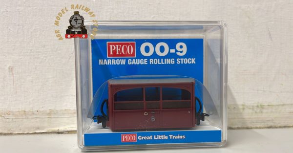 Peco GR-563 OO-9 Ffestiniog Bug Box Zoo Car Coach Red (As Preserved 1970/80s)