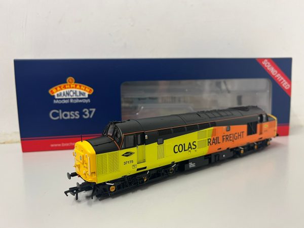 Bachmann 35-310SF OO Gauge Class 37/0 37175 Colas Rail Centre Headcode DCC Sound Fitted