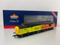 Bachmann 35-310SFX Class 37/0 37175 Colas Rail Centre Headcode DCC Sound Deluxe