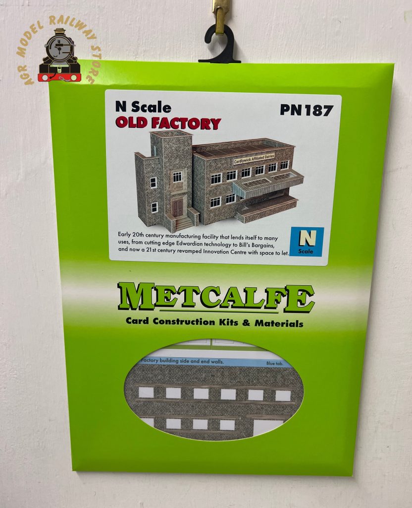 Metcalfe N Gauge Low Relief Cinema Card Kit – Model Building Kit, Unbuilt