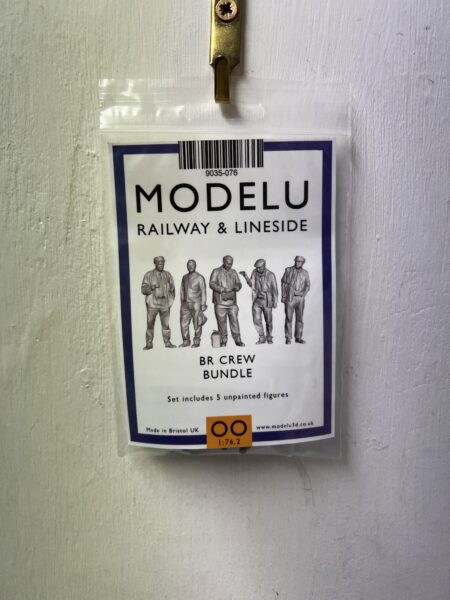 ModelU 9035 BR Crew Bundle – OO Gauge Figures – AGR Model Railway Store