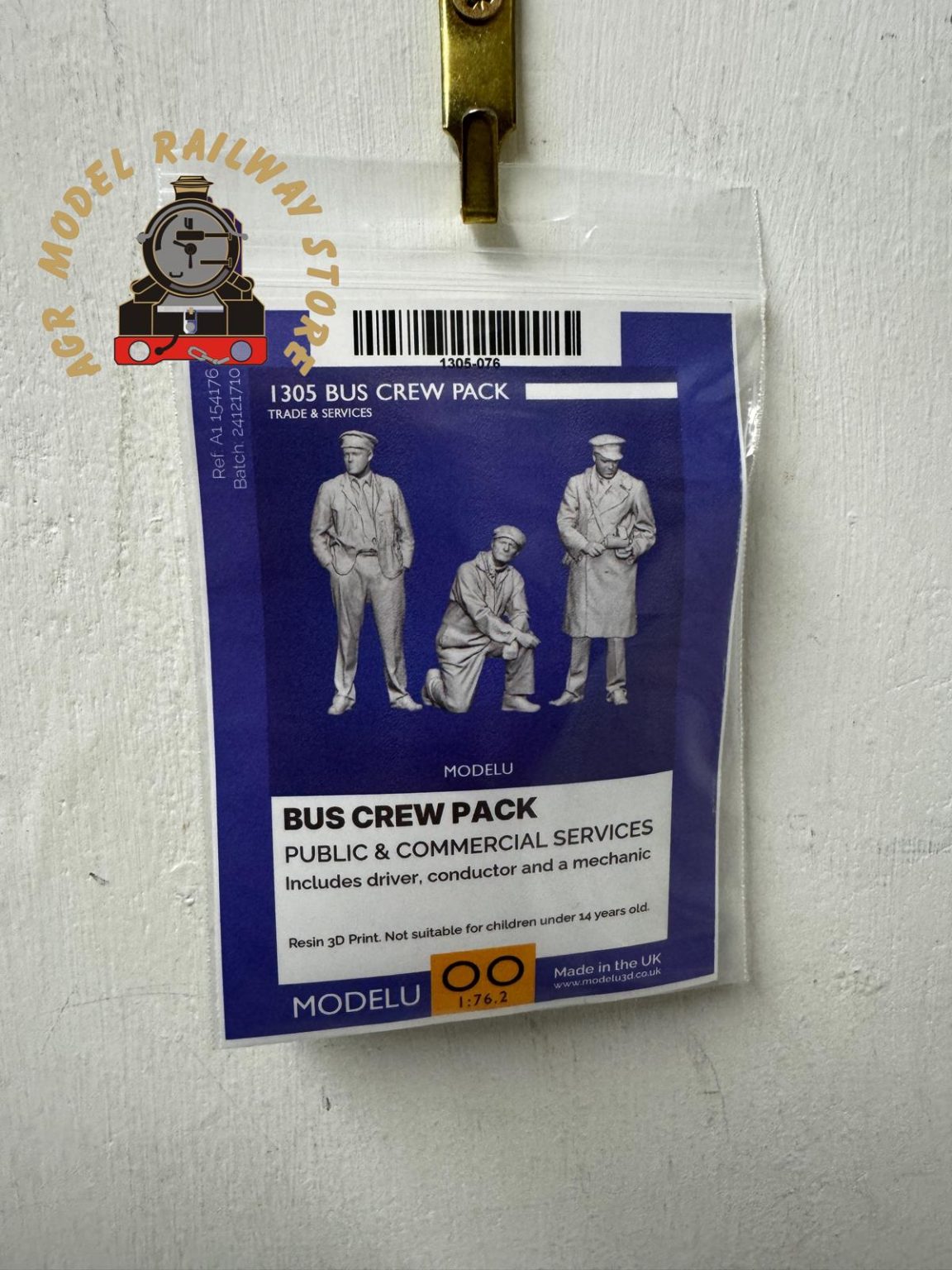 ModelU 1305 Bus Crew Pack – OO Gauge Figure Pack – AGR Model Railway Store