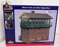 Bachmann 44-1011 March East Junction Signal Box - OO Gauge