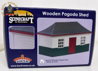 Bachmann 44-1014 Scenecraft Wooden Pagoda Shed White & Green - OO Gauge