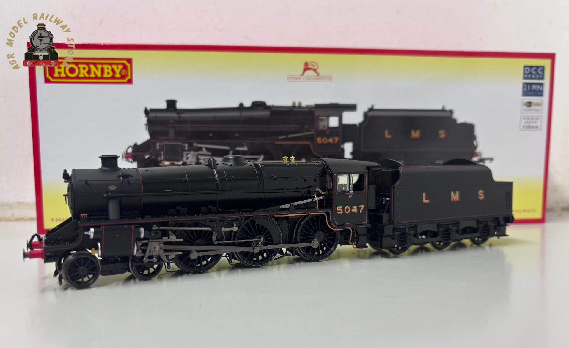 Hornby R30274 LMS Stanier 5MT Black 5 5047 - OO Gauge