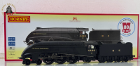 Hornby R30452 OO LNER A4 4-6-2 4466 Sir Ralph Wedgwood WWII
