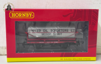 Hornby R60293 OO Gauge United Oil Importers 20t Tanker 44
