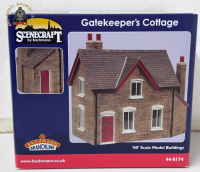 Bachmann 44-0174R Scenecraft OO Gauge Gatekeeper's Cottage Red