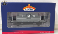 Bachmann 38-975 LMS 20T Brake Van LMS Grey - OO Gauge