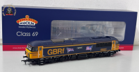 Bachmann 35-776 Class 69 69001 Mayflower GBRf (UK & US Flags)