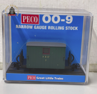 Peco GR582A Brake Van No.7 FR Quarryman, Green OO9 Gauge