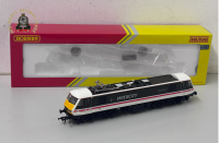 Hornby R30529 RailRoad BR Intercity Class 90 Royal Scot 90001