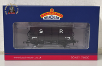 Bachmann 38-070E SR 12T Even Planked Ventilated Van SR Brown OO