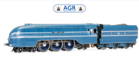 Hornby R30228 'Streamlined Coronation' "Queen Mary" in LMS coronation blue