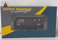 Rapido 979009 LB&SCR Dia.8 Van SR (as preserved) - OO Gauge