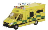 Oxford Diecast NMA002 Mercedes Ambulance London - N Gauge