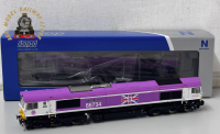 Dapol 2D-066-006 Class 66 66734 Jubilee Pink "Platinum Jubilee"