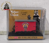 Peco GRAA001 OO-9 Wallace & Gromit Preston's Dogfood