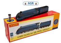 Hornby R30555 LNER Class A4 Sir Nigel Gresley OO Gauge - Limited Edition